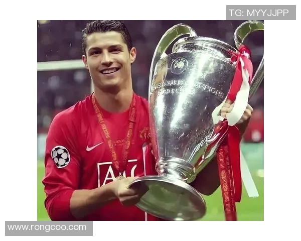 后卫足球明星的英文名字及其在足球界的影响力分析