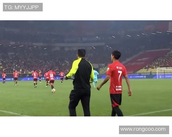 足球明星因新冠肺炎不幸去世引发全球球迷哀悼与关注